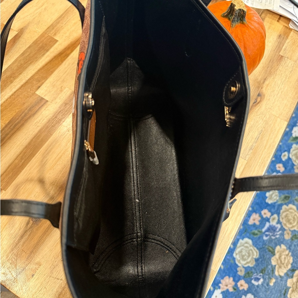 COACH Brown Halloween Pumpkin & Ghost Signature Tote with Black Trim - Picture 5 of 6